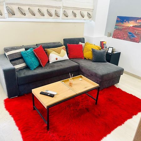 Royal Red Suite No 1, Piraeus Port Ngoại thất bức ảnh