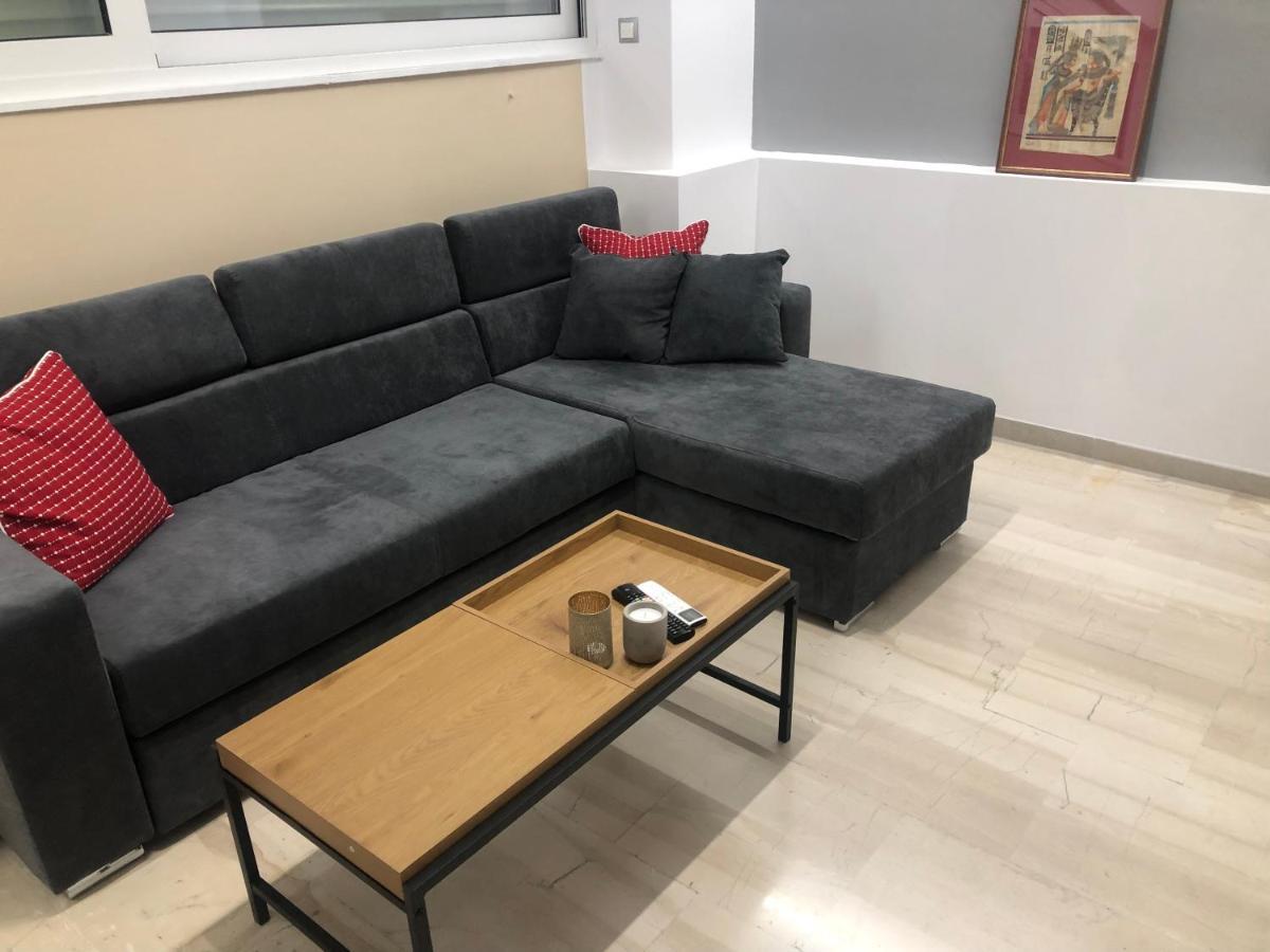 Royal Red Suite No 1, Piraeus Port Ngoại thất bức ảnh